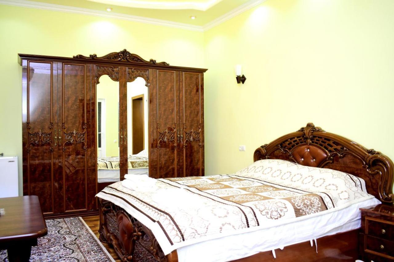 Hotel Vostok Samarkand Exterior foto