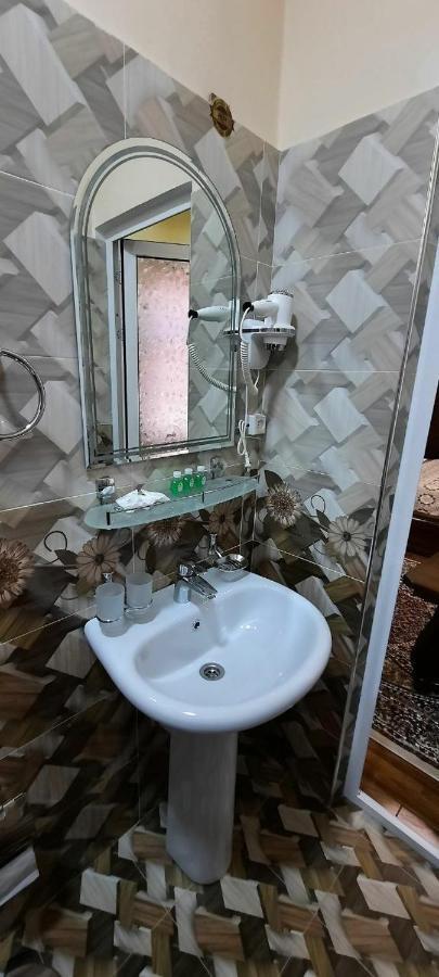 Hotel Vostok Samarkand Exterior foto